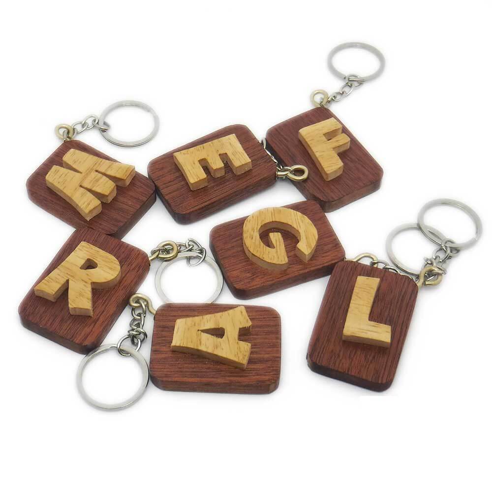 PORTACHIAVI LETTERA INIZIALE IN LEGNO DI MOGANO