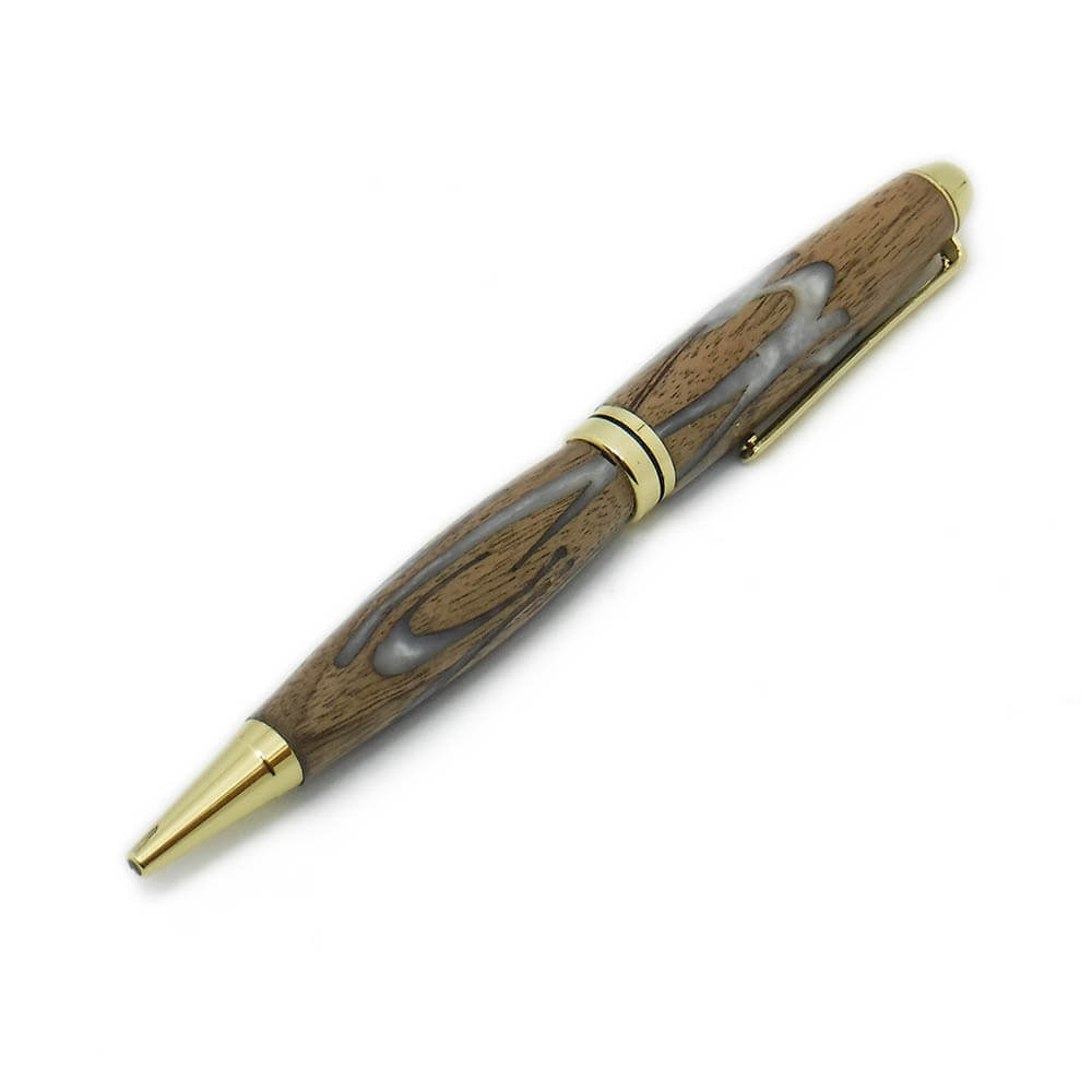 PENNA IN LEGNO DI NOCE CON COLATA IN RESINA INTARS